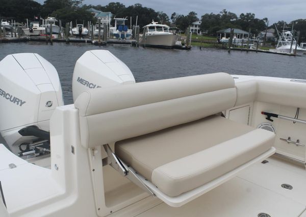 Boston Whaler 250 Outrage image