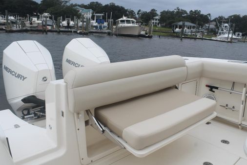 Boston Whaler 250 Outrage image