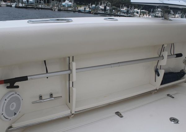 Boston Whaler 250 Outrage image