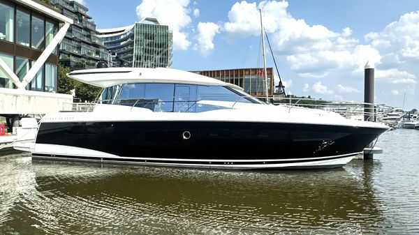 Prestige 520 S