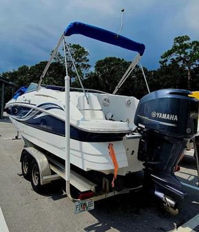 Hurricane 2400-SUNDECK-OUTBOARD image