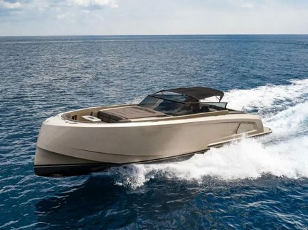 Vanquish Yachts VQ45 image