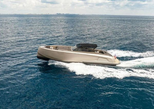 Vanquish Yachts VQ45 image