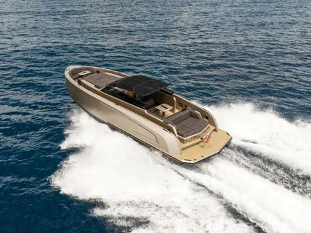 Vanquish Yachts VQ45 image