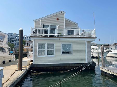 Global Boatworks 40 Floating Home image