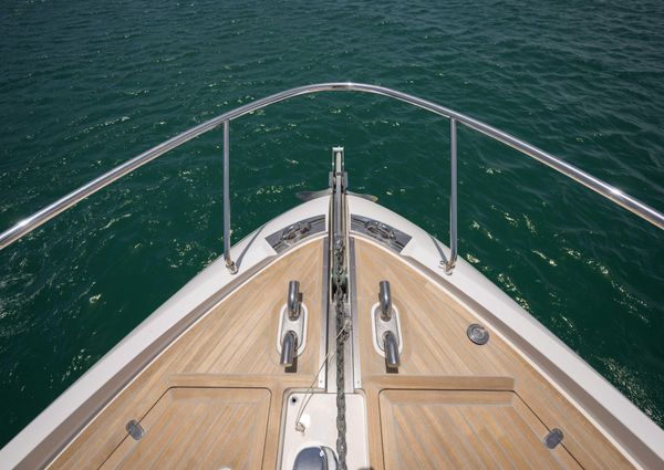 Ferretti Yachts 720 image