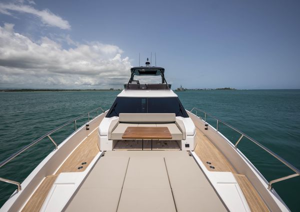 Ferretti Yachts 720 image