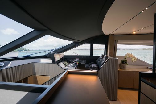 Ferretti Yachts 720 image