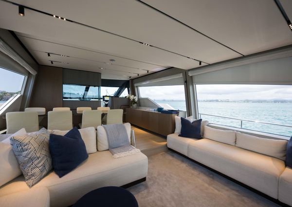 Ferretti Yachts 720 image