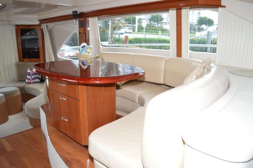 Sea Ray 550 Sedan Bridge image