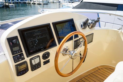 Palm Beach Motor Yachts PB55 Flybridge image