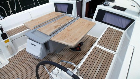 Beneteau Oceanis 48 image