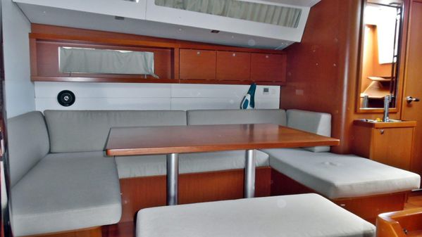 Beneteau Oceanis 48 image