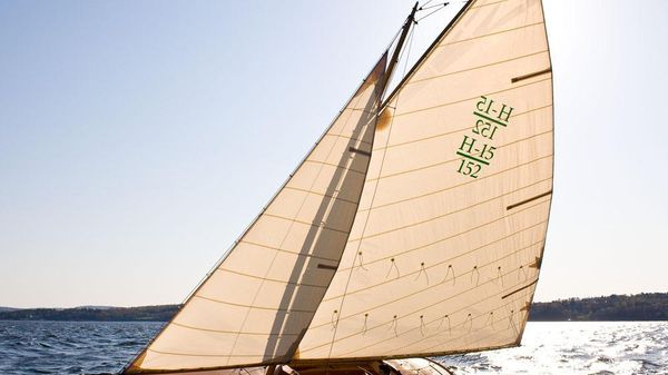 Herreshoff Buzzards Bay 15