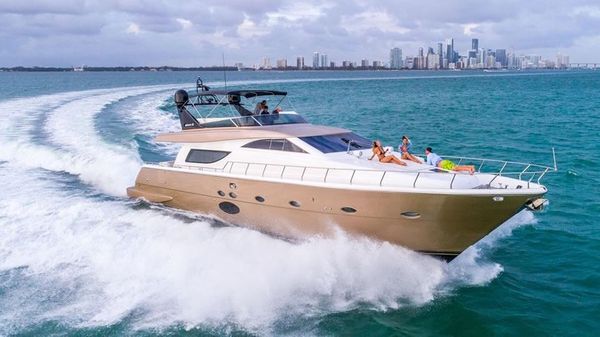 Uniesse 2005 Uniesse 72