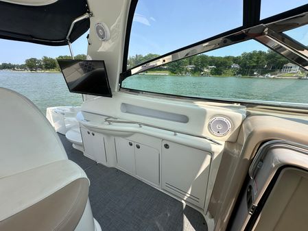 Sea Ray 460 Sundancer image