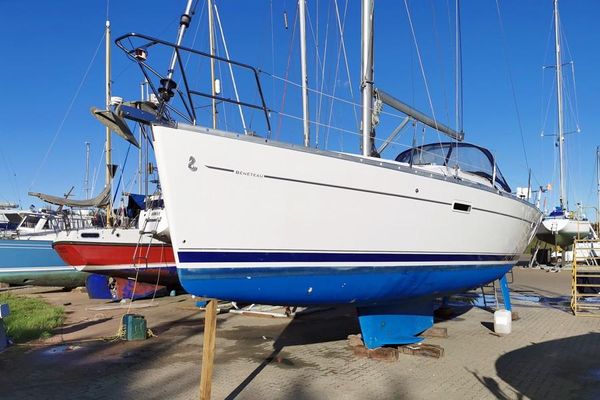 Beneteau Oceanis Clipper 343 - main image