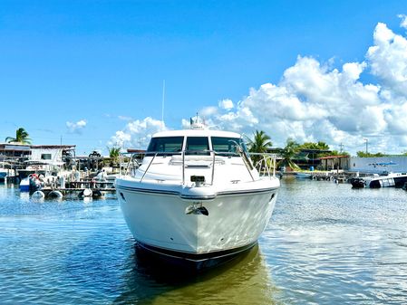 Tiara Yachts 4400 Sovran image