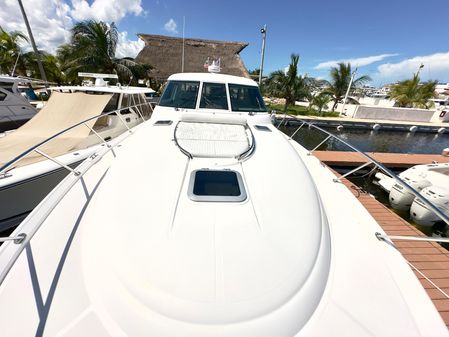 Tiara Yachts 4400 Sovran image