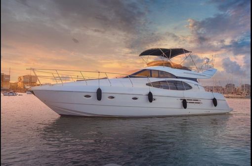 Azimut 52 image