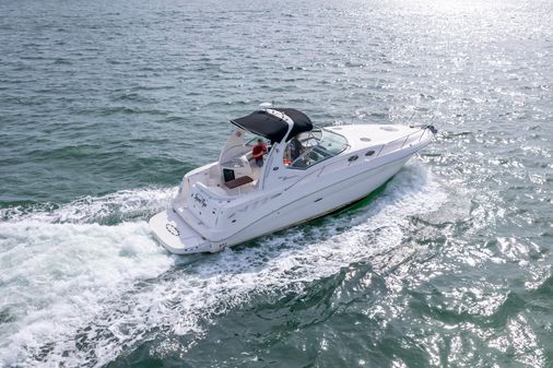 Sea Ray 320 Sundancer image