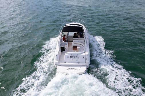 Sea Ray 320 Sundancer image