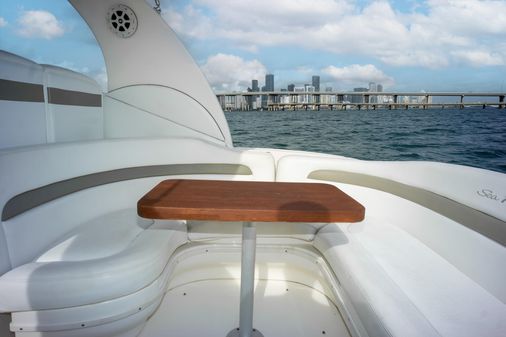 Sea Ray 320 Sundancer image