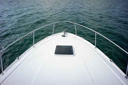 Sea Ray 320 Sundancer image