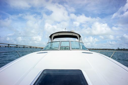 Sea Ray 320 Sundancer image