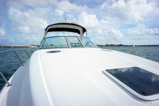 Sea Ray 320 Sundancer image