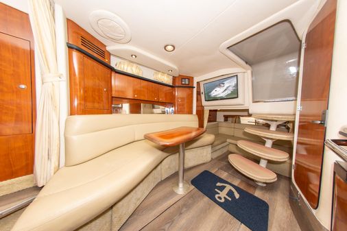 Sea Ray 320 Sundancer image