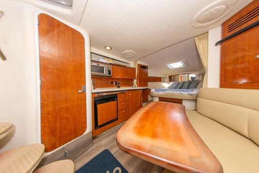 Sea Ray 320 Sundancer image