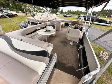 Sylvan 8522CRUISE-PONTOON image