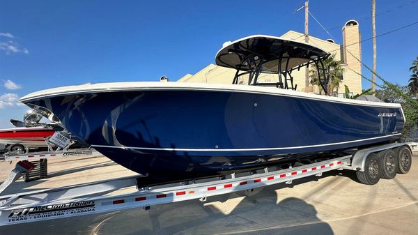 Sailfish 29 CENTER CONSOLE 