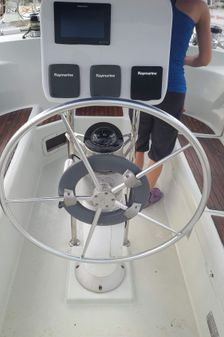 Beneteau Mooring 38 image