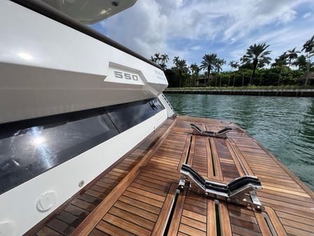 Galeon 550 Fly image