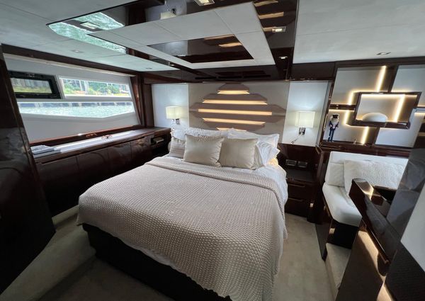 Galeon 550 Fly image