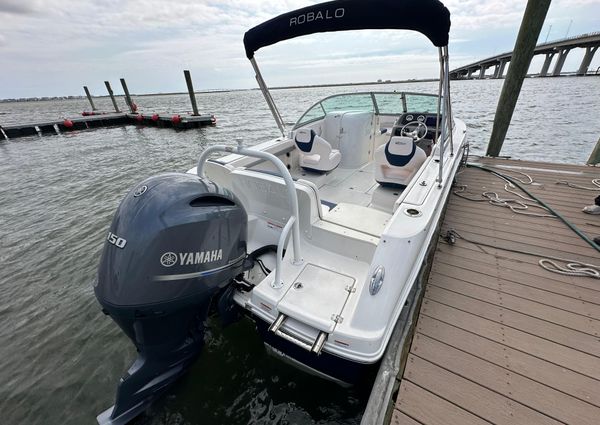 Robalo R207-DUAL-CONSOLE image