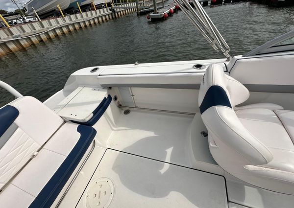 Robalo R207-DUAL-CONSOLE image