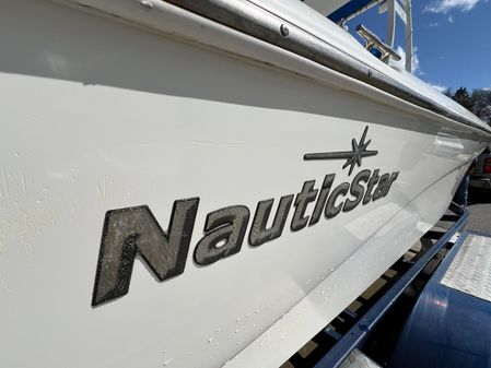 NauticStar 2110 Nautic Bay Sport image
