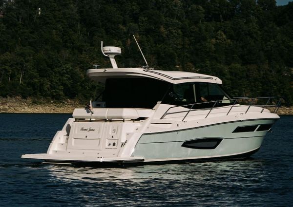 Regal 38 Grande Coupe image