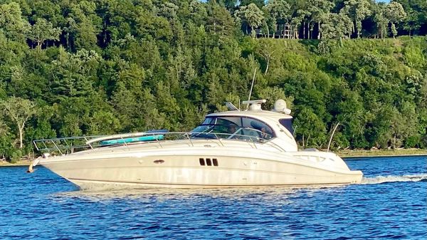 Sea Ray 44 Sundancer 