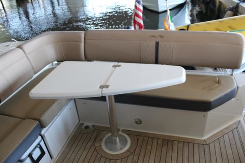 Sea Ray 400 Sundancer image