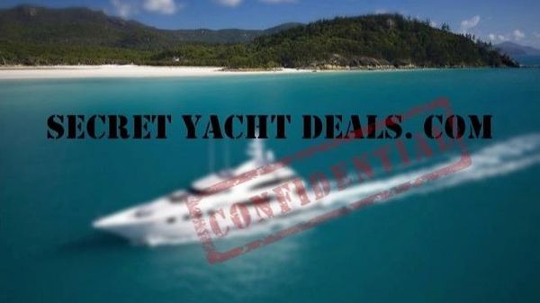 Super Yacht Tri Deck 