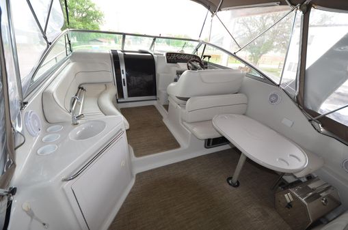 Crownline 290 CR image