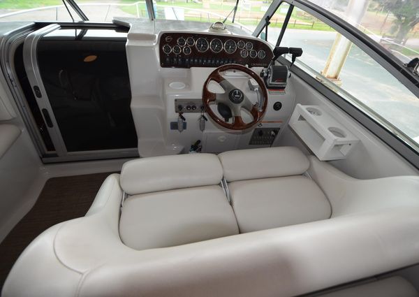 Crownline 290-CR image