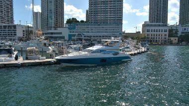 Azimut 70