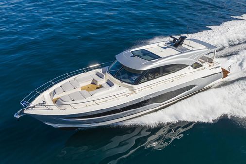 Riviera 6800-SPORT-YACHT-PLATINUM-EDITION image