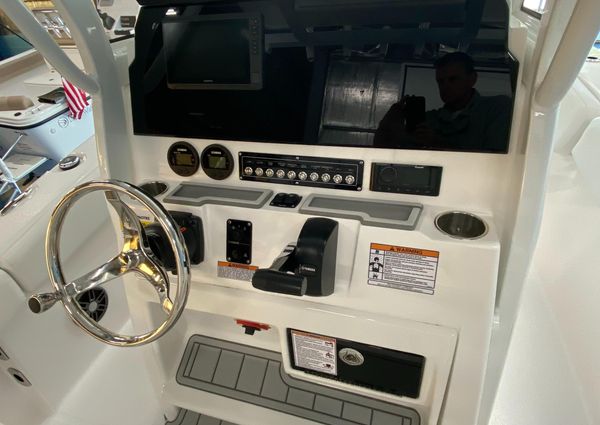 Sea-fox 228-COMMANDER image