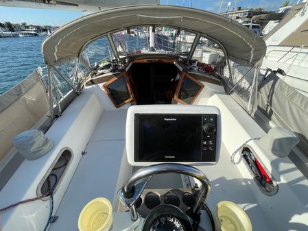 Catalina 34 image